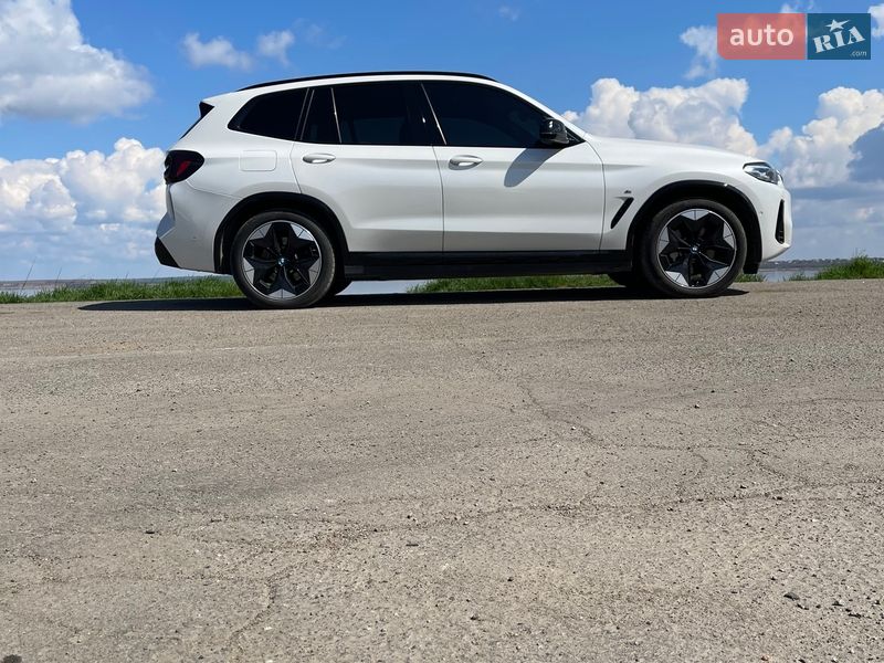 Внедорожник / Кроссовер BMW iX3 2021 в Одессе фото 60 Внедорожник / Кроссовер BMW iX3 2021 в Одессе