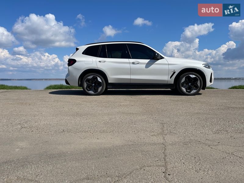 Внедорожник / Кроссовер BMW iX3 2021 в Одессе фото 88 Внедорожник / Кроссовер BMW iX3 2021 в Одессе