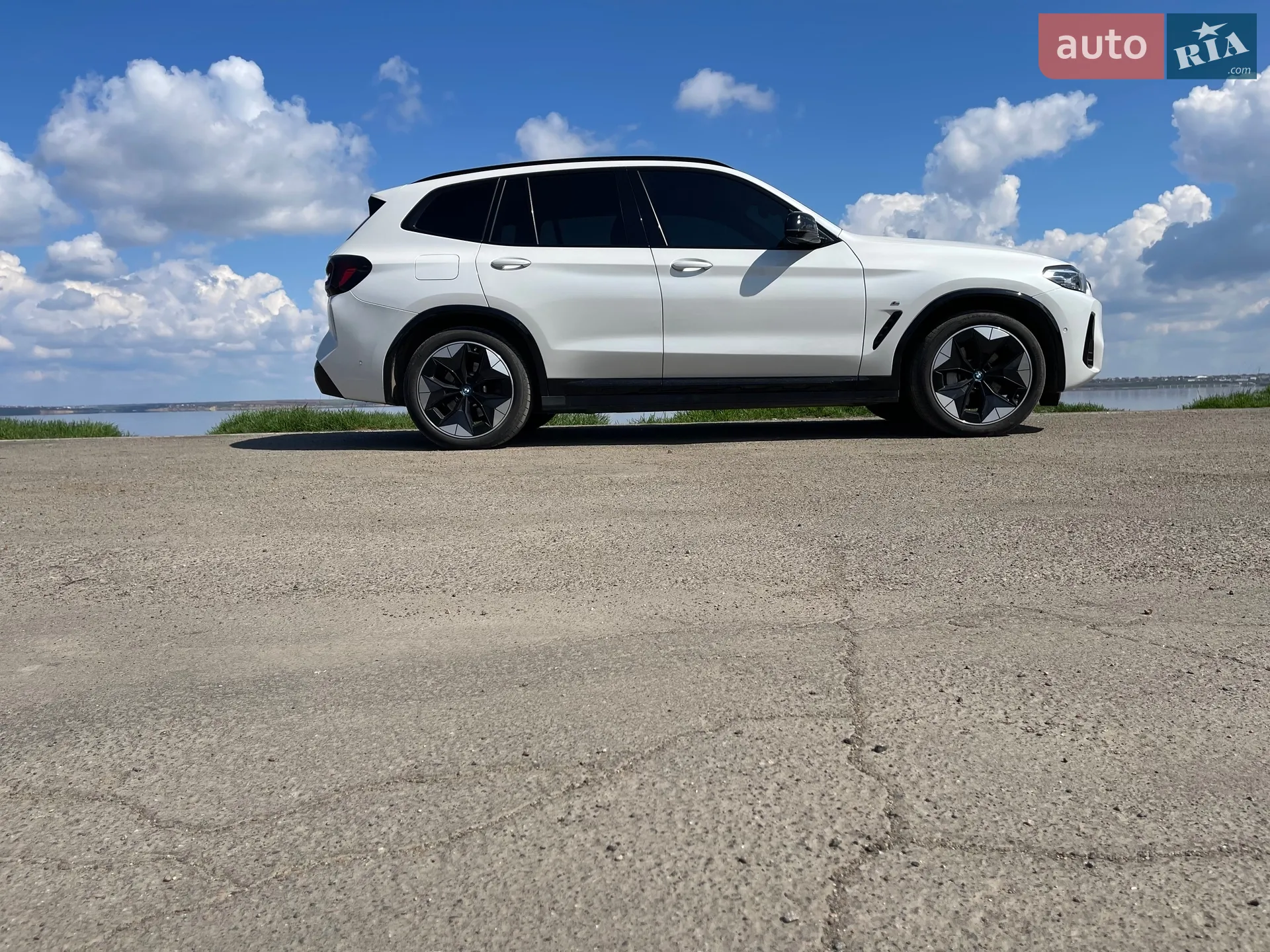 2021 BMW iX3 - мініатюра 94