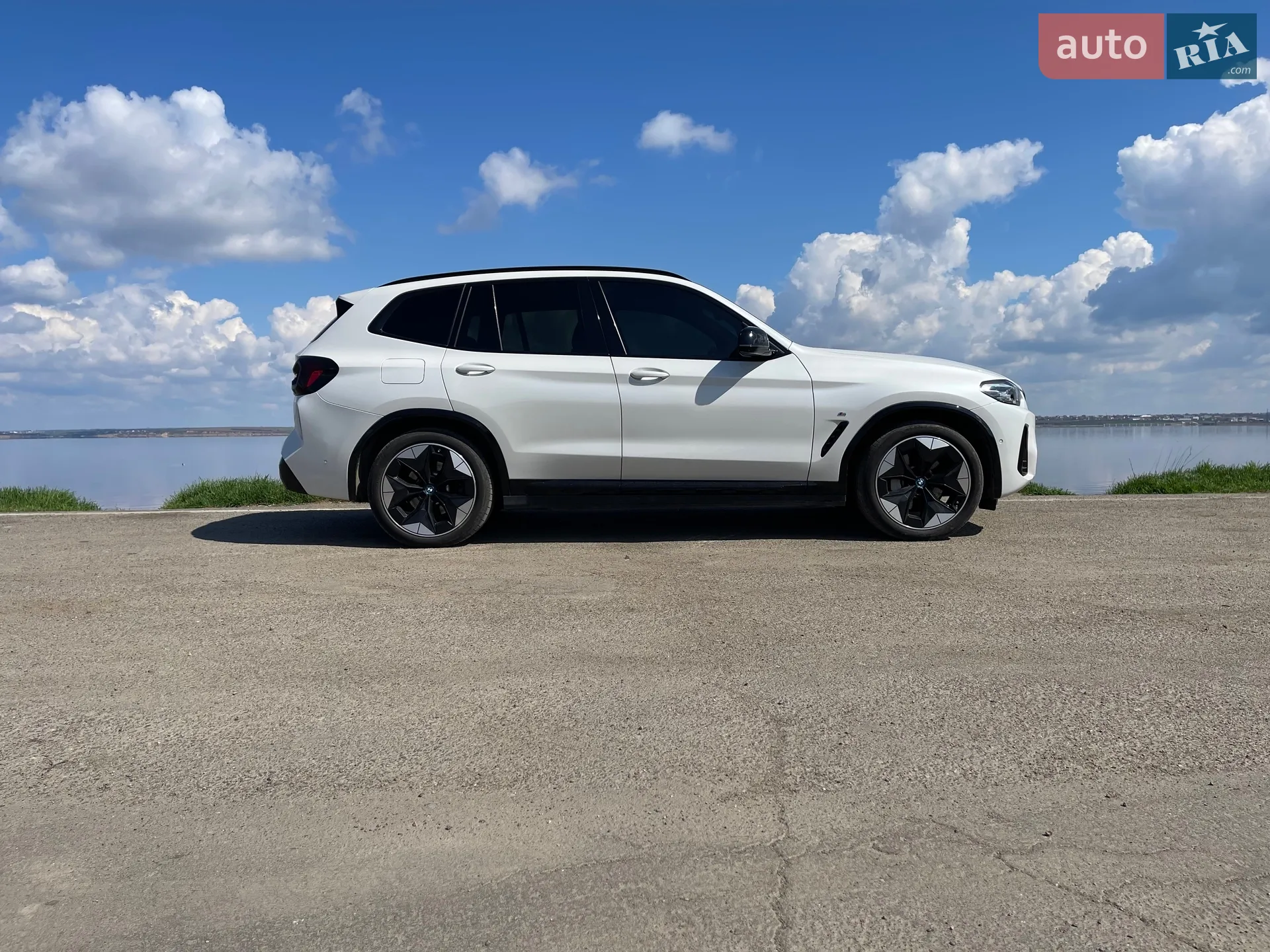 2021 BMW iX3 - мініатюра 96