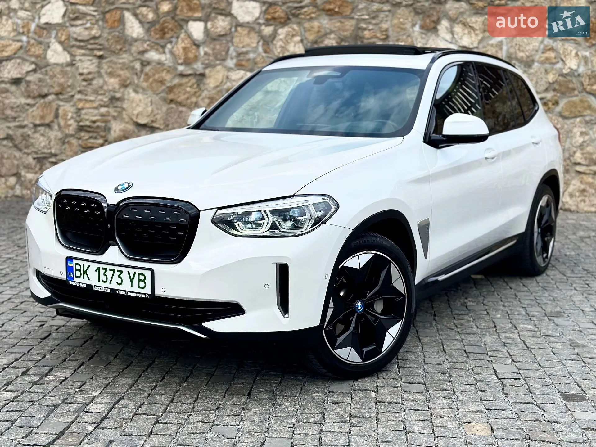 2021 BMW iX3 - мініатюра 3