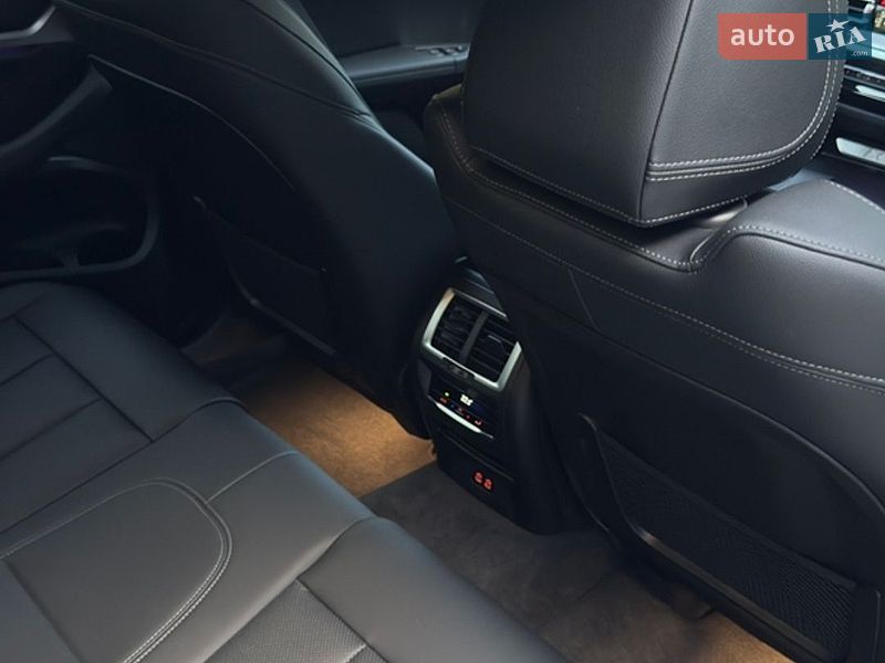Позашляховик / Кросовер BMW iX3 2024 в Львові фото 8 Позашляховик / Кросовер BMW iX3 2024 в Львові