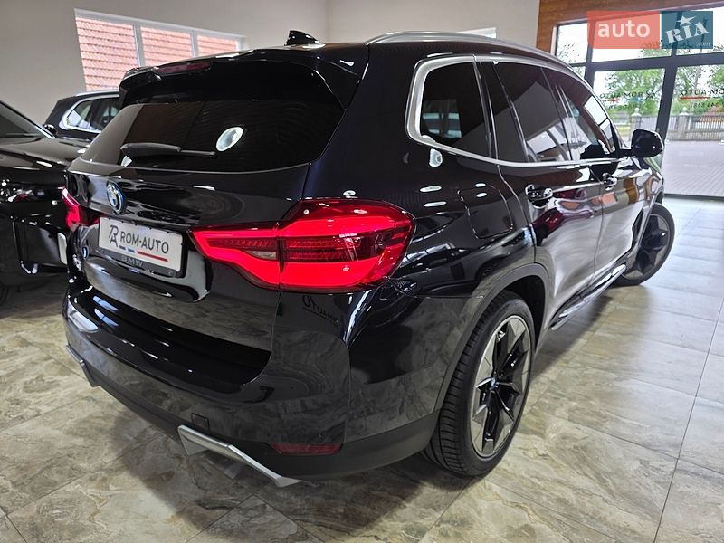 Внедорожник / Кроссовер BMW iX3 2021 в Коломые