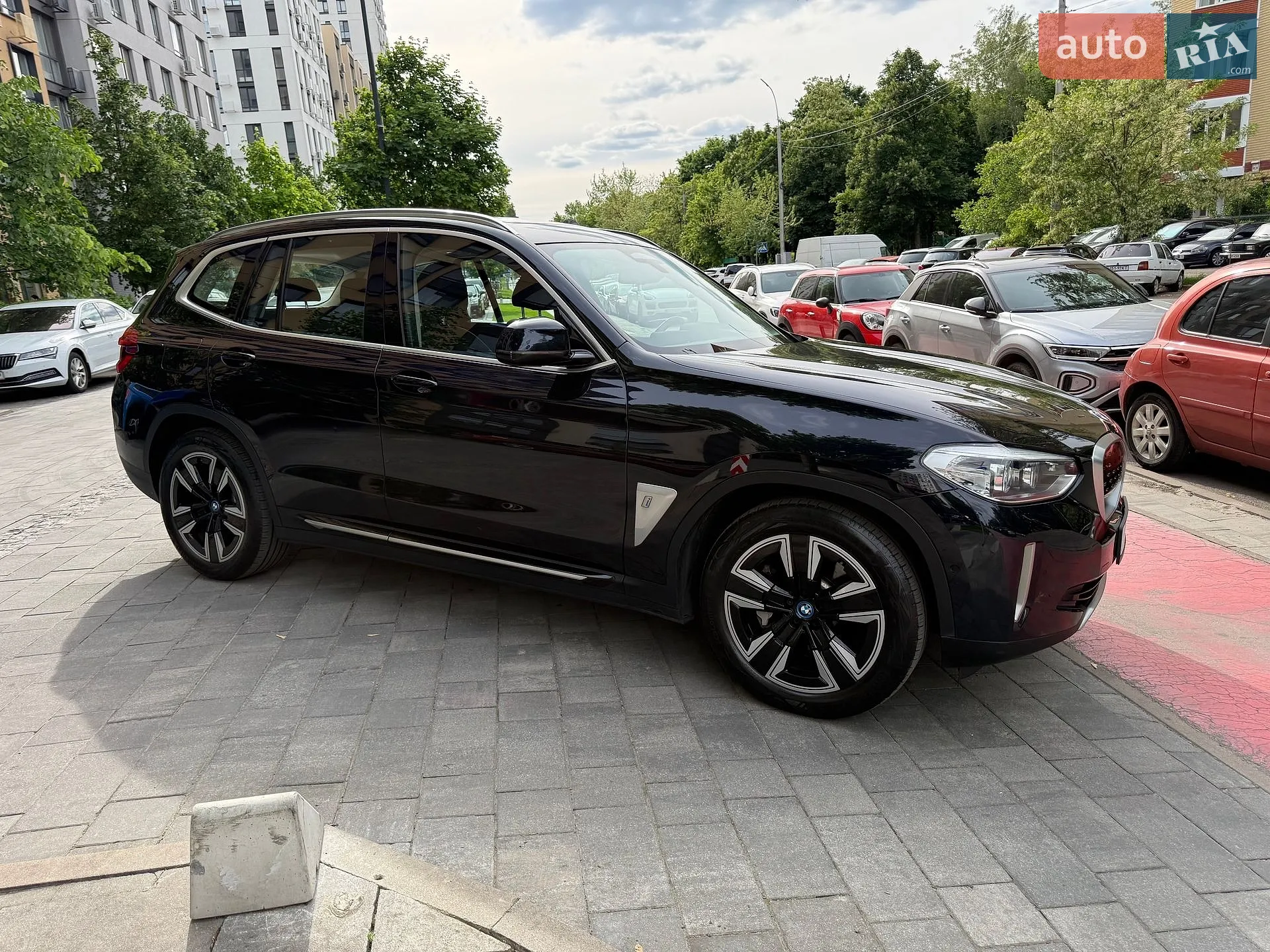 2021 BMW iX3 - мініатюра 2