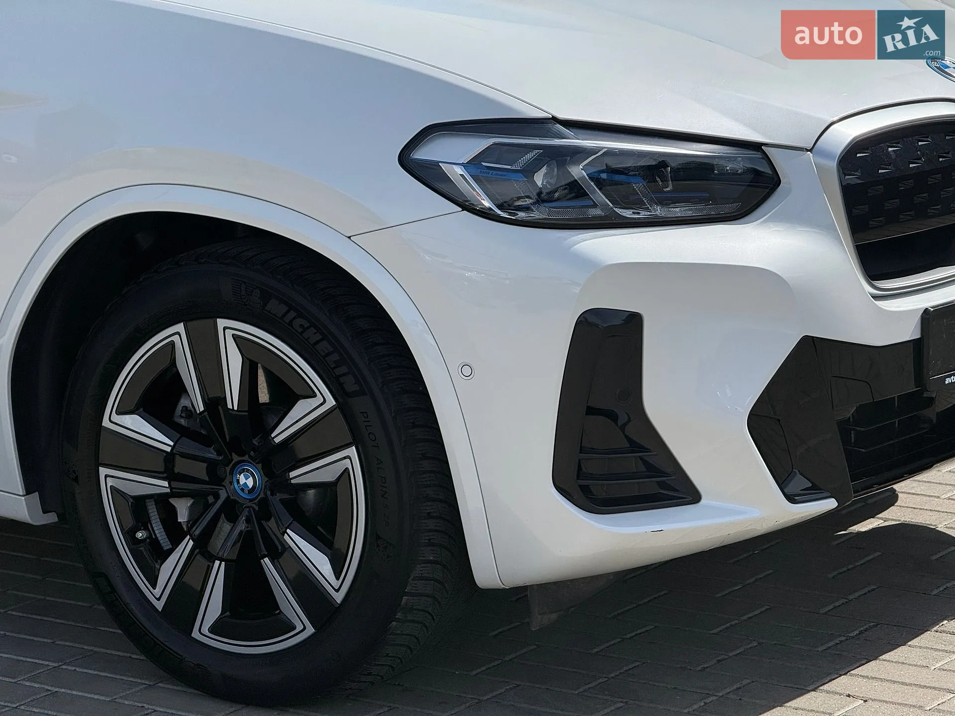 2021 BMW iX3 - мініатюра 4