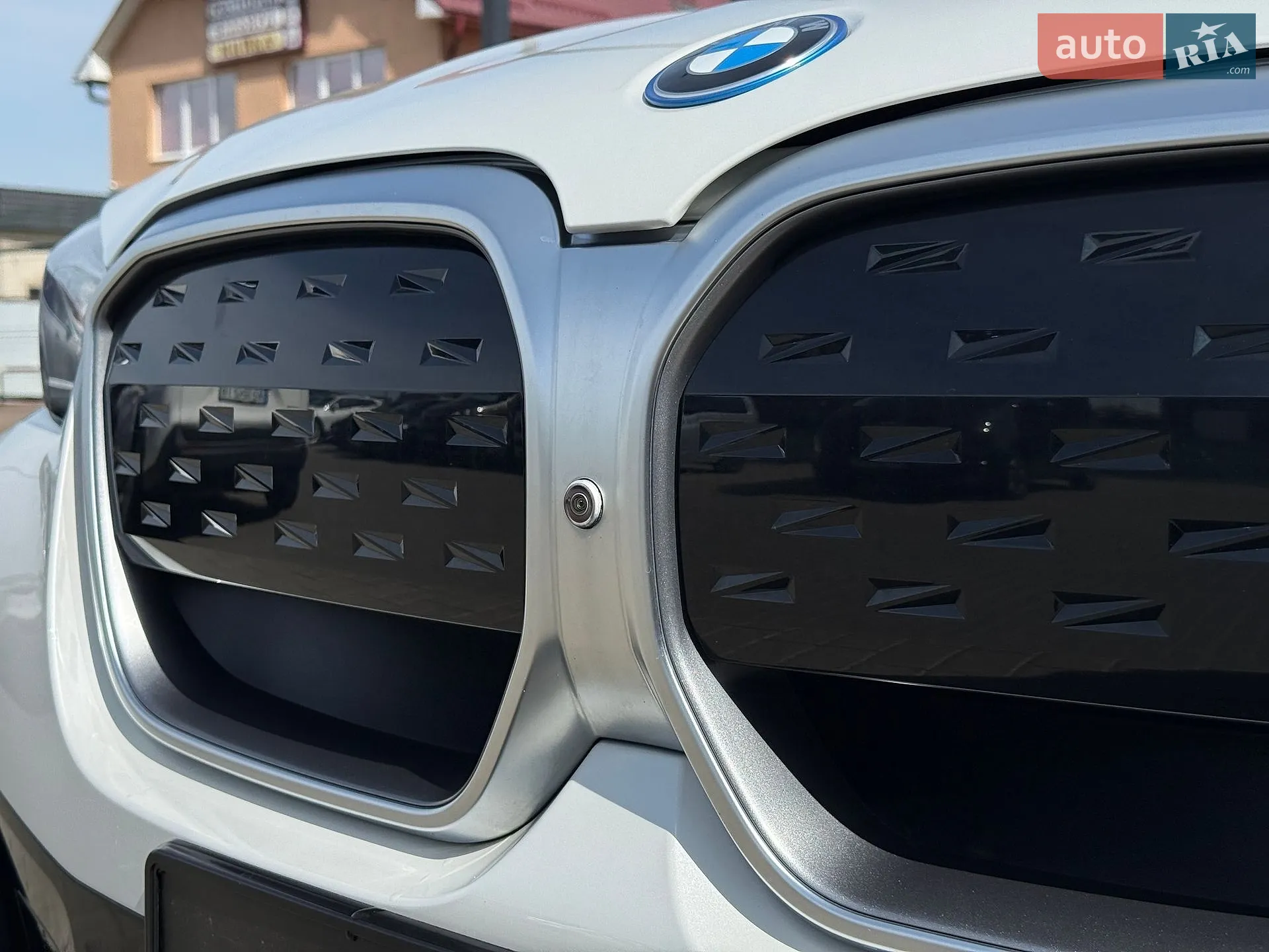 2021 BMW iX3 - мініатюра 5