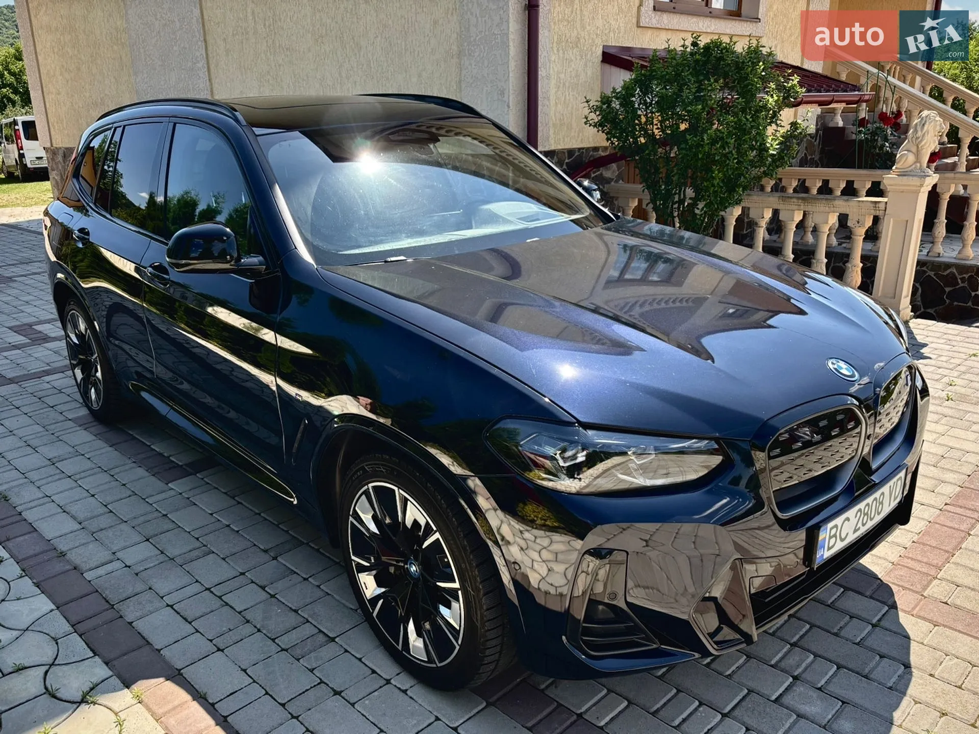 2023 BMW iX3 - мініатюра 7