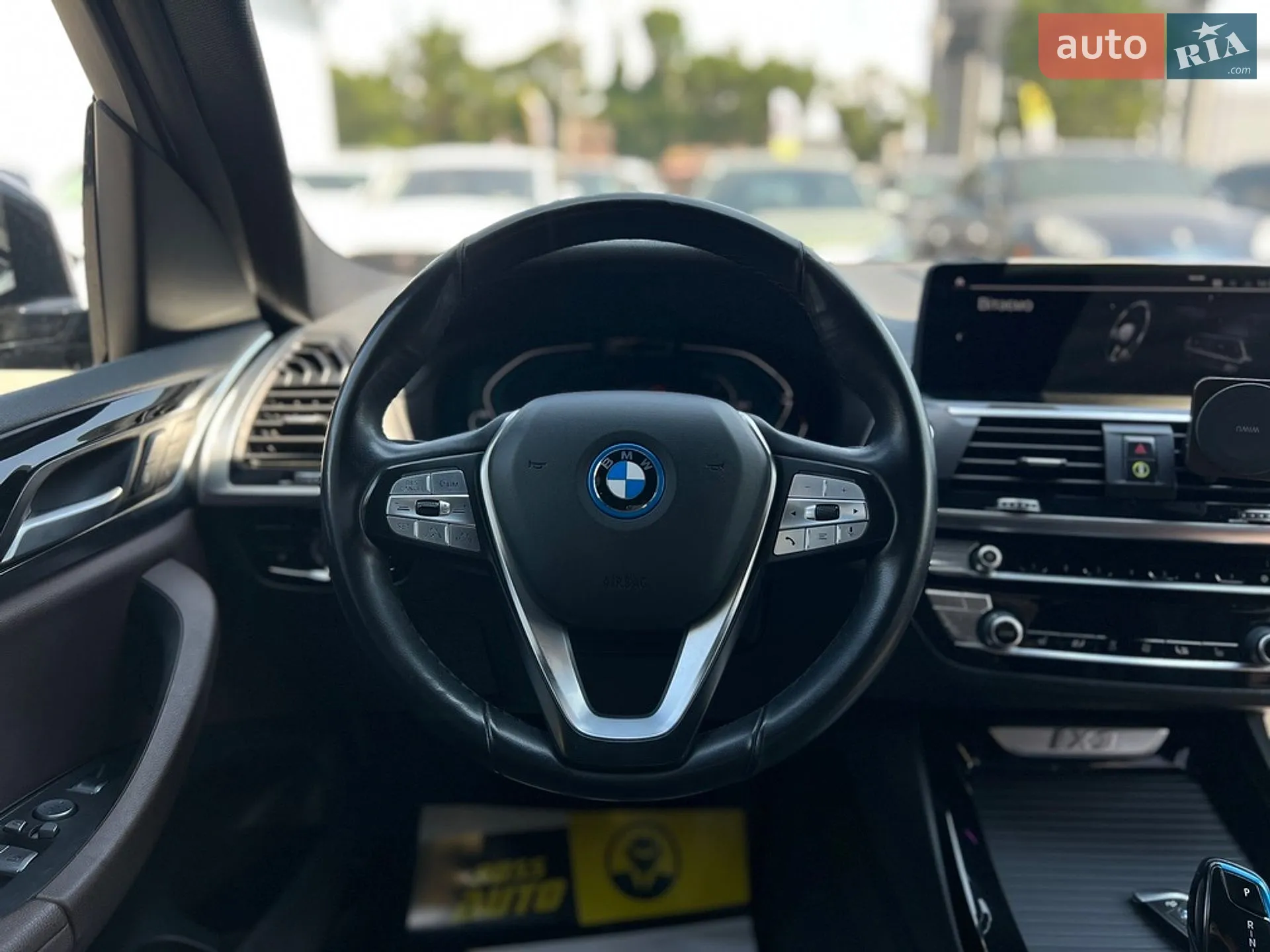 2021 BMW iX3 - мініатюра 15