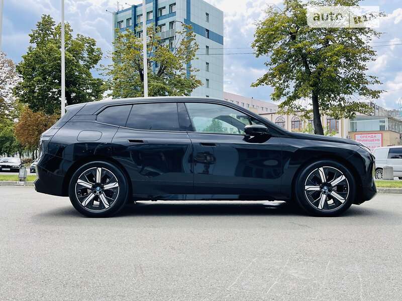 Внедорожник / Кроссовер BMW iX 2022 в Киеве