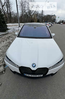 Внедорожник / Кроссовер BMW iX 2021 в Киеве