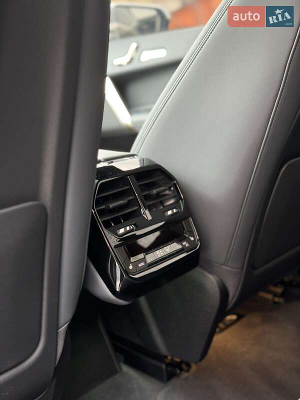 Внедорожник / Кроссовер BMW iX 2023 в Луцке