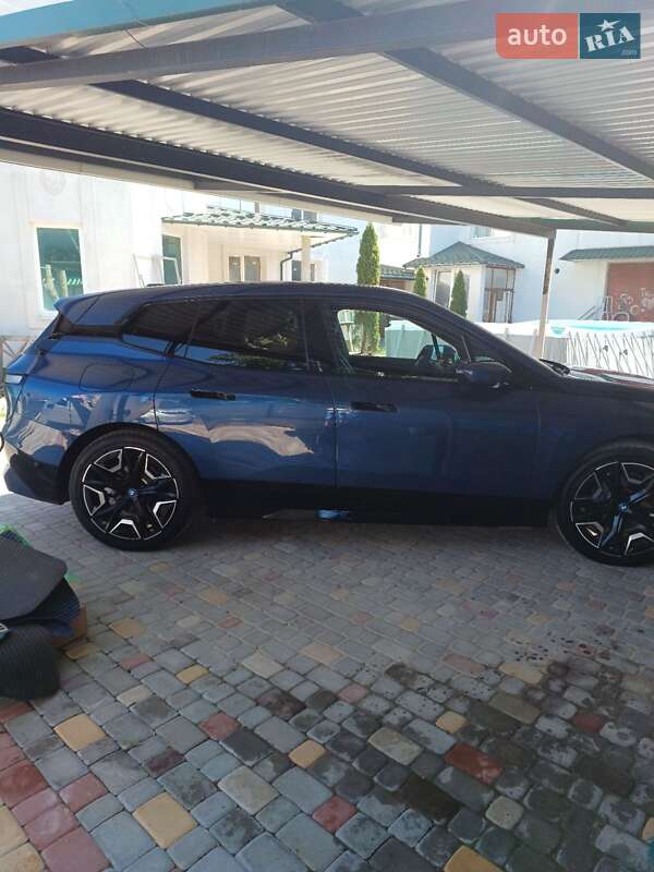 Внедорожник / Кроссовер BMW iX 2022 в Каменец-Подольском