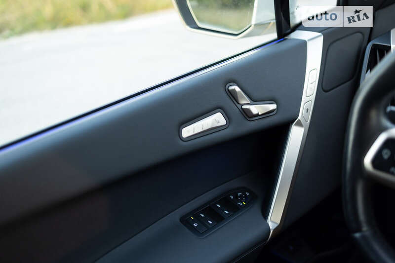 Внедорожник / Кроссовер BMW iX 2022 в Тернополе фото 17 Внедорожник / Кроссовер BMW iX 2022 в Тернополе