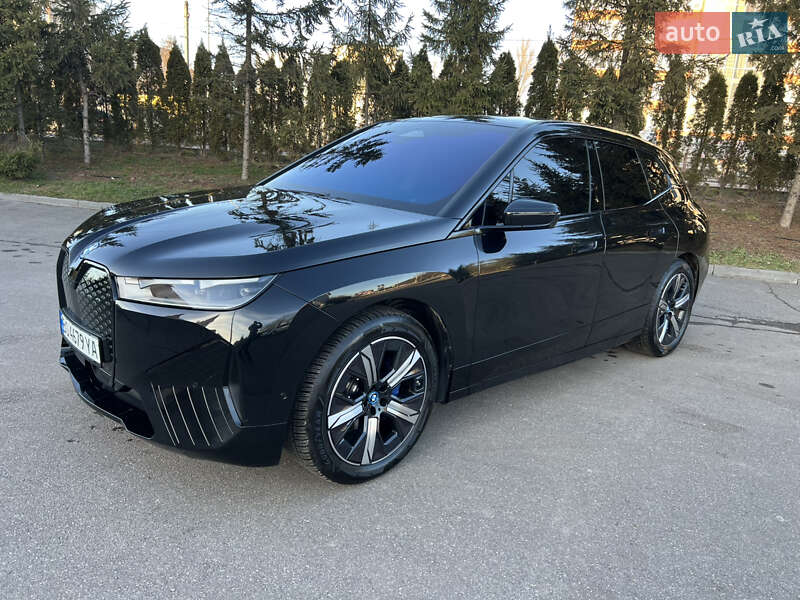 Позашляховик / Кросовер BMW iX 2023 в Тернополі