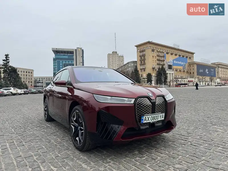 BMW iX 2021