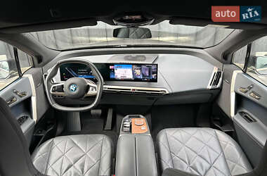 Внедорожник / Кроссовер BMW iX 2022 в 