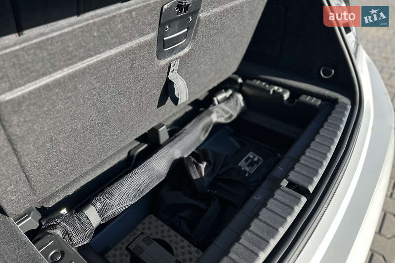 Внедорожник / Кроссовер BMW iX 2021 в Черновцах