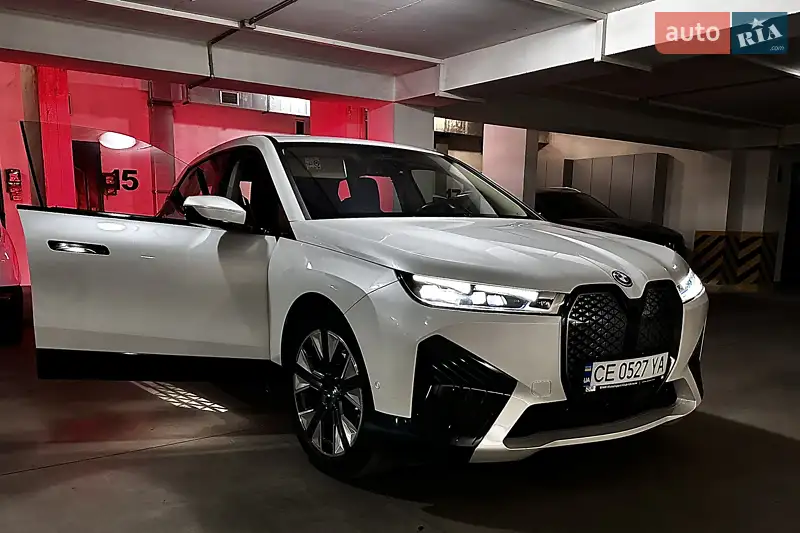 BMW iX 2021