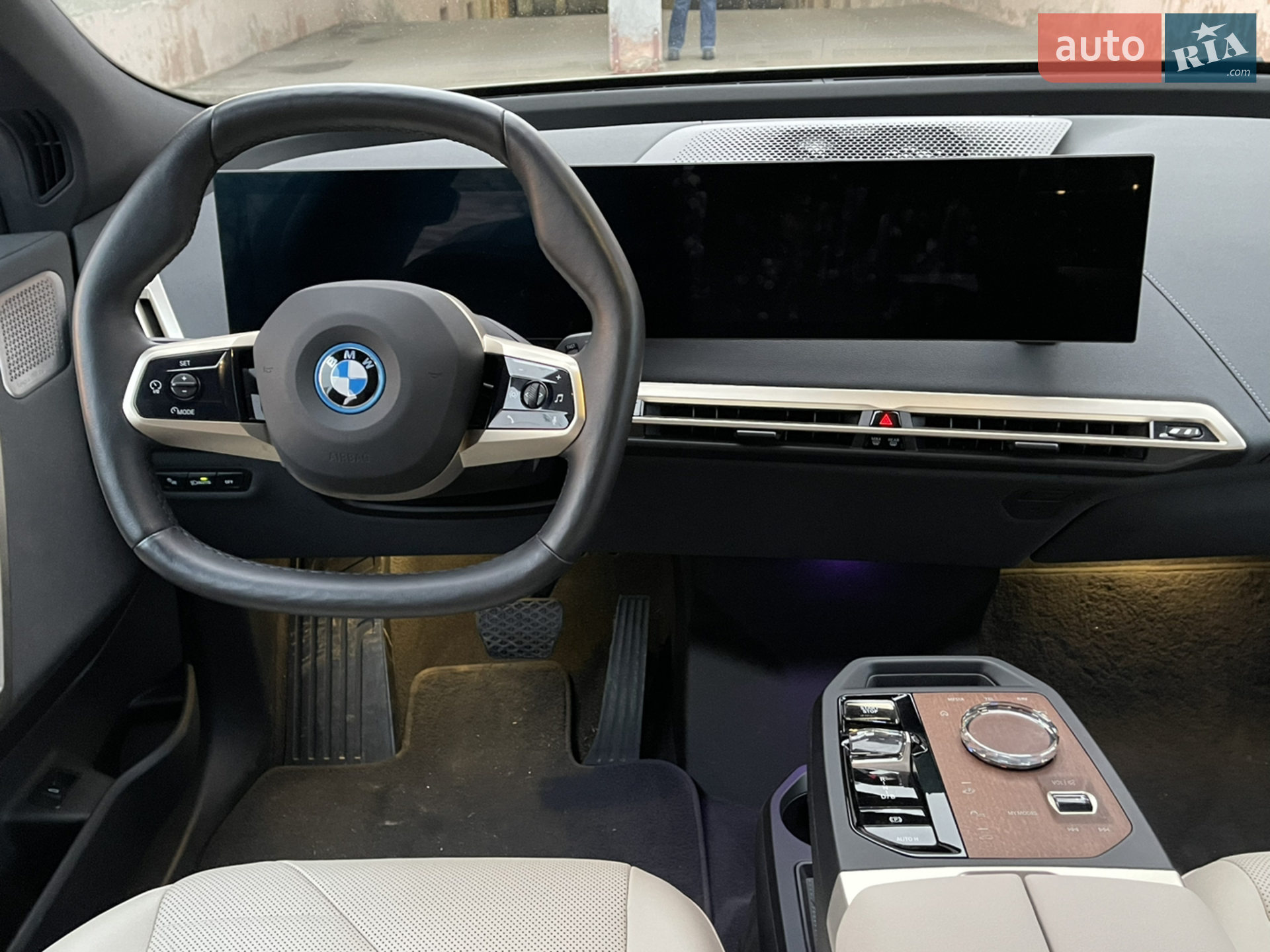 BMW iX 2022 VIN WB533CF01PCM41234 фото оголошення 25 з 32