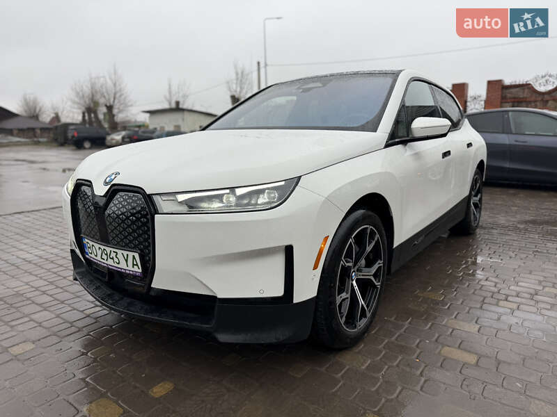 BMW iX 2023