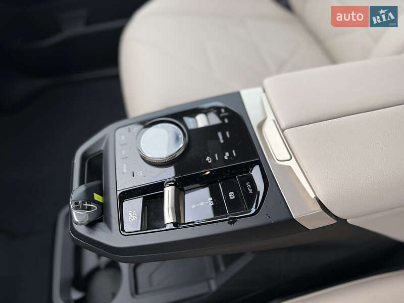 Внедорожник / Кроссовер BMW iX 2023 в Тернополе