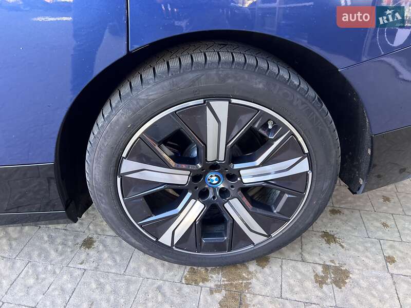 Позашляховик / Кросовер BMW iX 2022 в Львові