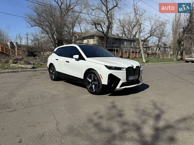 BMW iX 2022