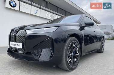 Позашляховик / Кросовер BMW iX 2022 в 