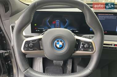 Позашляховик / Кросовер BMW iX 2022 в 