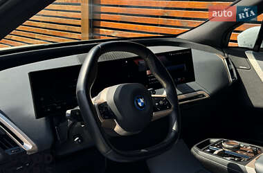 Внедорожник / Кроссовер BMW iX 2023 в 