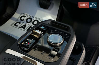 Внедорожник / Кроссовер BMW iX 2023 в 