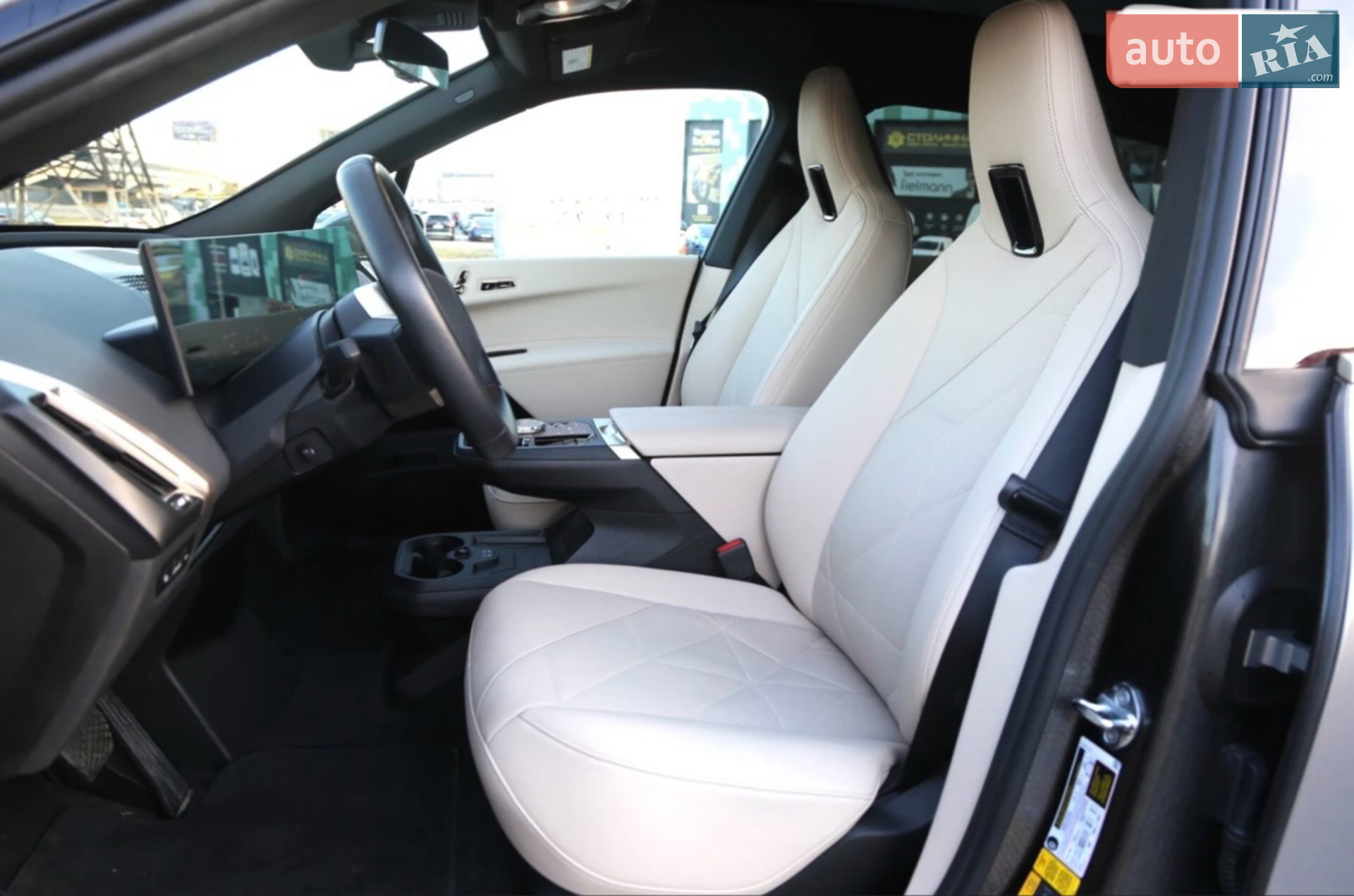 BMW iX 2022 VIN WB533CF01PCM41234 фото оголошення 5 з 32