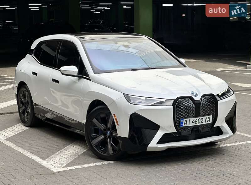 BMW iX 2023