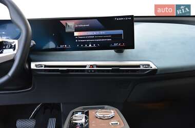 Внедорожник / Кроссовер BMW iX 2023 в 
