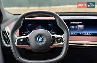 Внедорожник / Кроссовер BMW iX 2023 в 