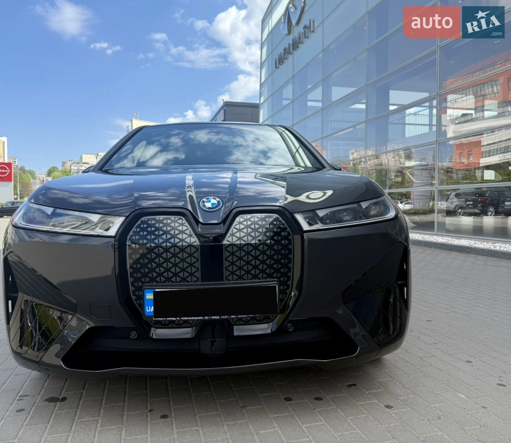 BMW iX 2022 VIN WBY11CF040CJ71535 фото оголошення 2 з 24