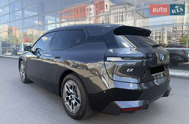 Внедорожник / Кроссовер BMW iX 2022 в 