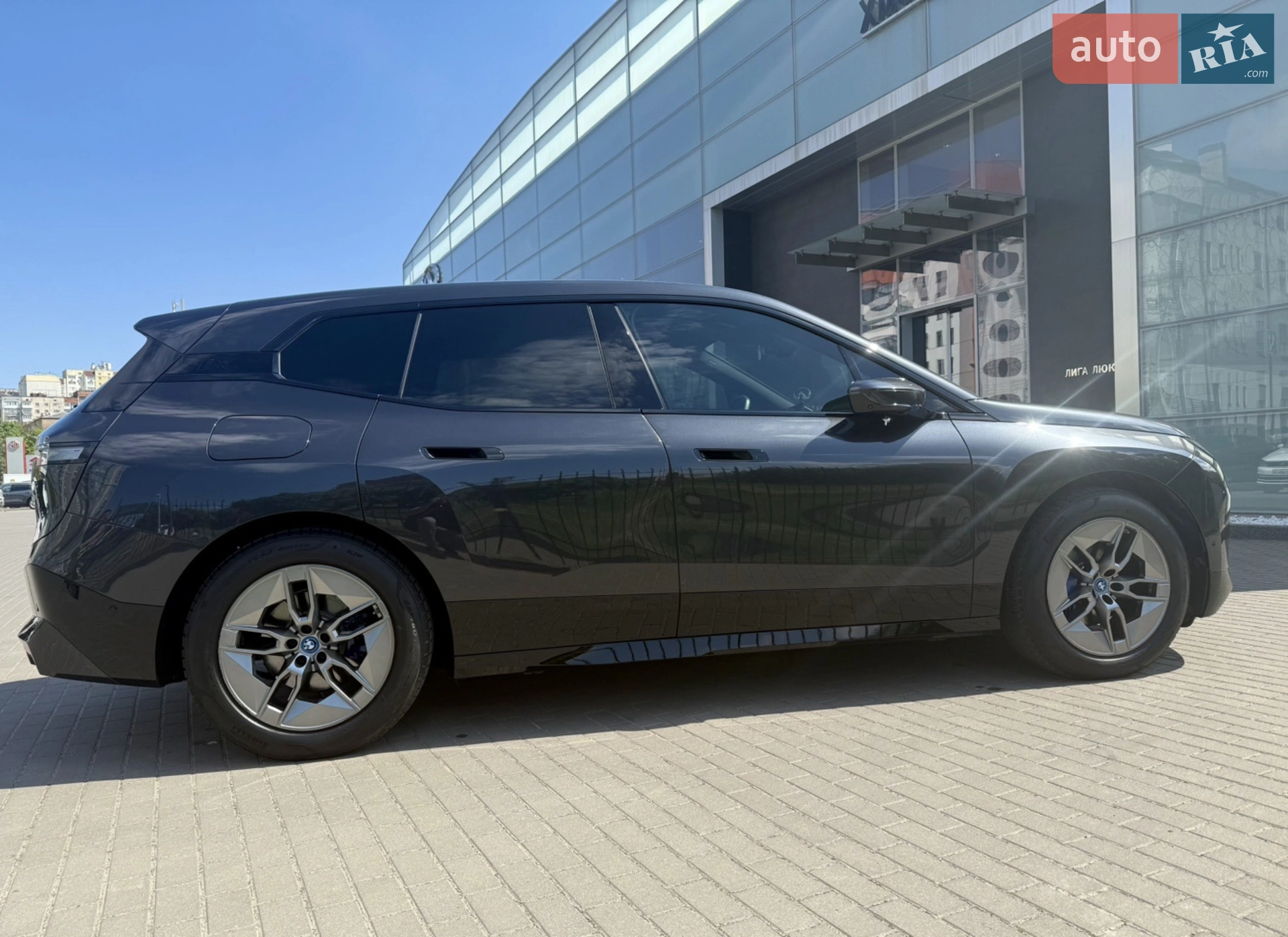 BMW iX 2022 VIN WBY11CF040CJ71535 фото оголошення 11 з 24
