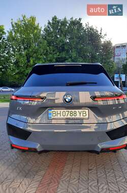 Внедорожник / Кроссовер BMW iX 2023 в 