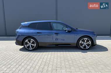 Позашляховик / Кросовер BMW iX 2022 в 