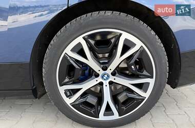 Позашляховик / Кросовер BMW iX 2022 в 