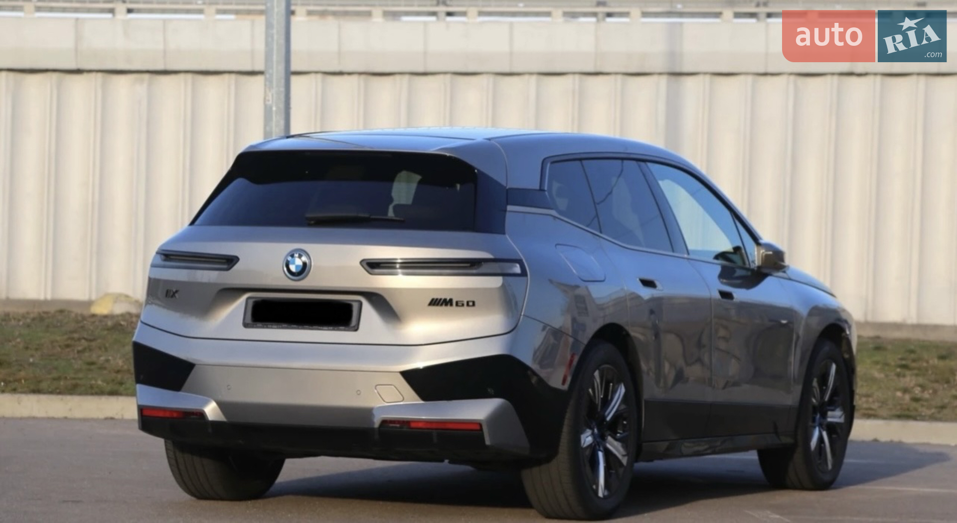 BMW iX 2022 VIN WB533CF01PCM41234 фото оголошення 28 з 32