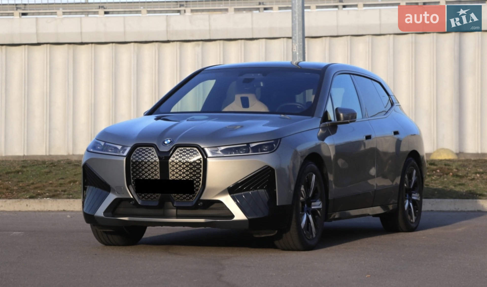 BMW iX 2022 VIN WB533CF01PCM41234 фото оголошення 27 з 32