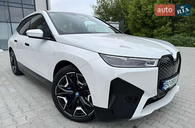 Позашляховик / Кросовер BMW iX 2022 в 