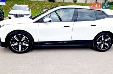 Внедорожник / Кроссовер BMW iX 2023 в 