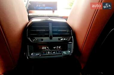 Внедорожник / Кроссовер BMW iX 2023 в 