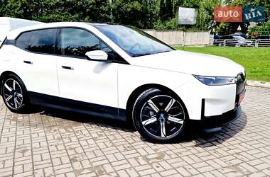 Внедорожник / Кроссовер BMW iX 2023 в 
