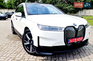 Внедорожник / Кроссовер BMW iX 2023 в 