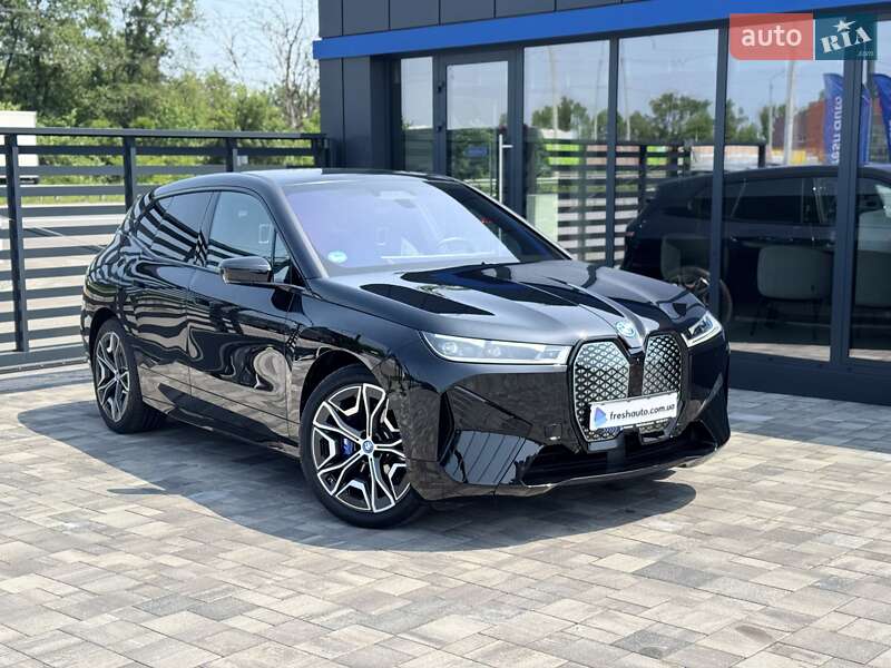 BMW iX 2023