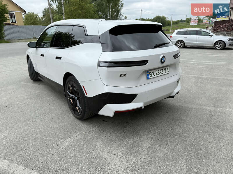 Внедорожник / Кроссовер BMW iX 2022 в Шепетовке